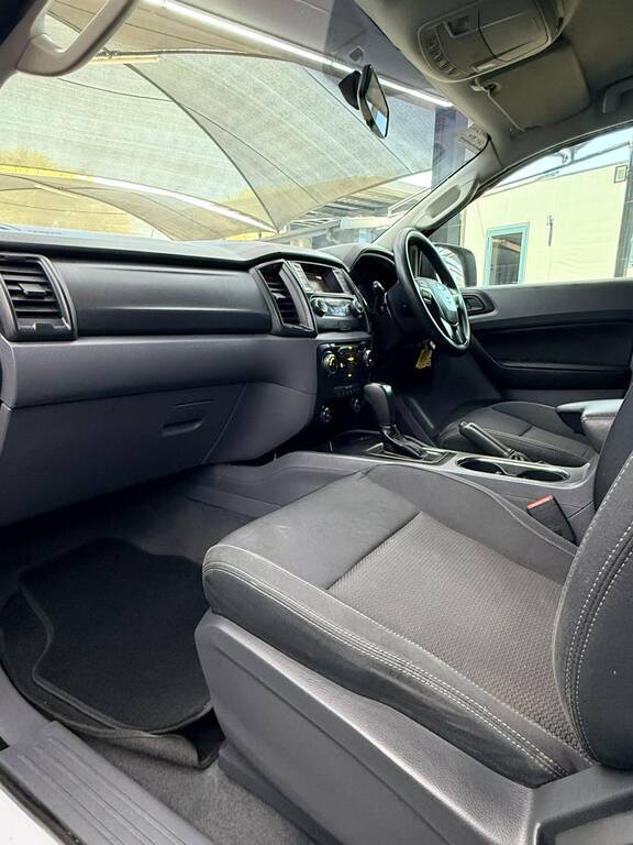 FORD EVEREST EVEREST 2.2 TDCi  XLS A/T - 16