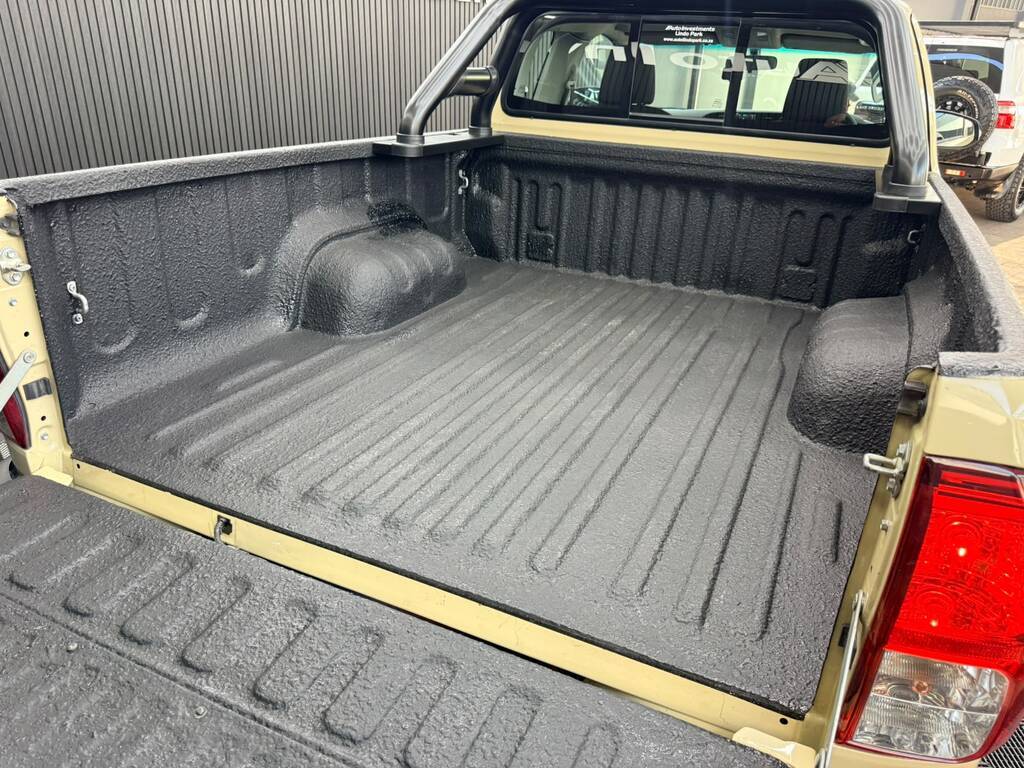 TOYOTA HILUX HILUX 2.4 GD-6 RB RAIDER P/U E/CAB - 19