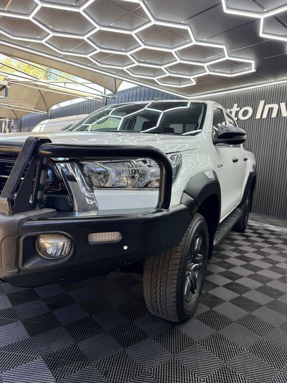 TOYOTA HILUX HILUX 2.4 GD-6 RAIDER 4X4 P/U D/C - 12