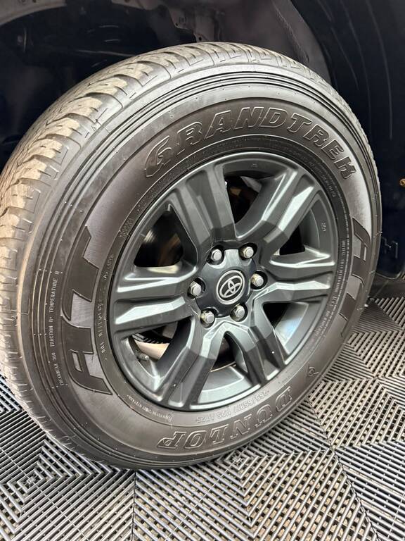 TOYOTA HILUX HILUX 2.4 GD-6 RAIDER 4X4 P/U D/C - 18