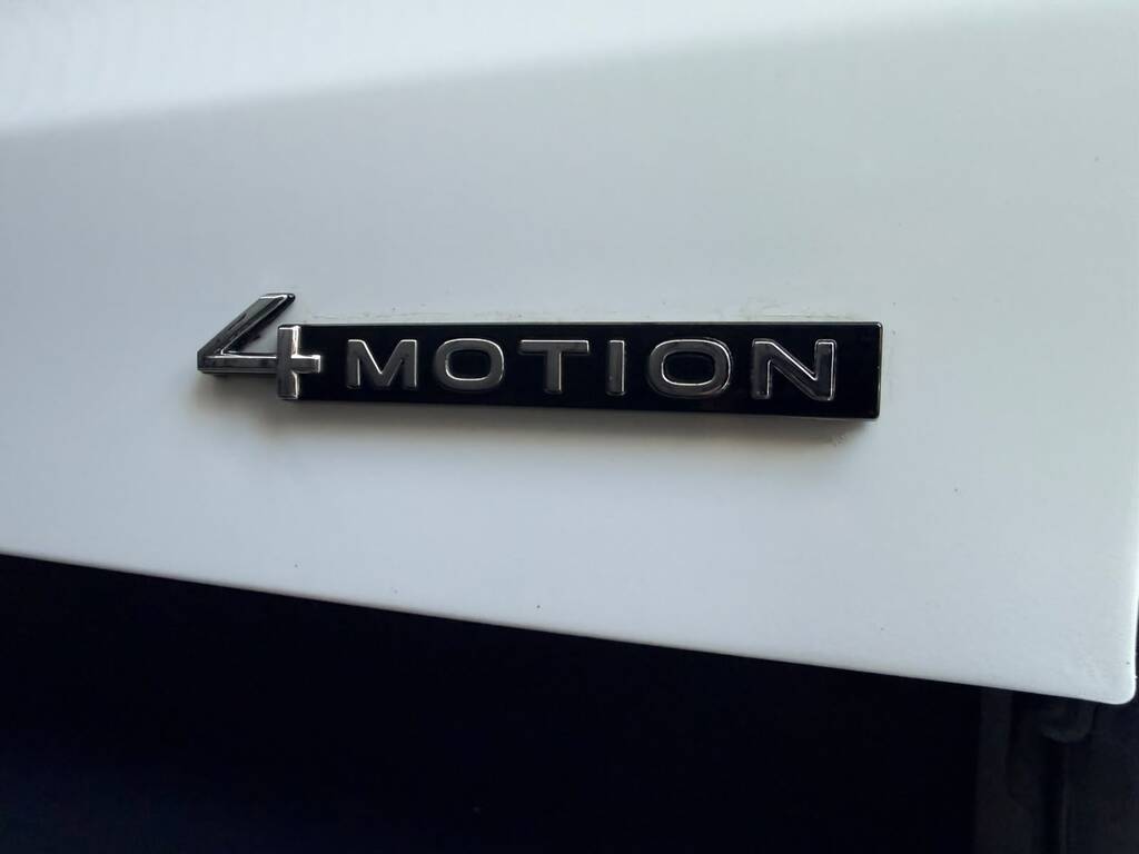 VOLKSWAGEN AMAROK AMAROK 3.0TDI V6 184KW 4MOT AVENTURA A/T D/C P/U - 6