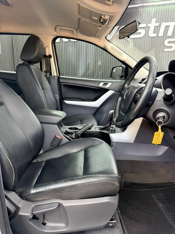 MAZDA BT 50 SERIES BT-50 3.2TDi SLE 4X4 A/T P/U D/C - 16