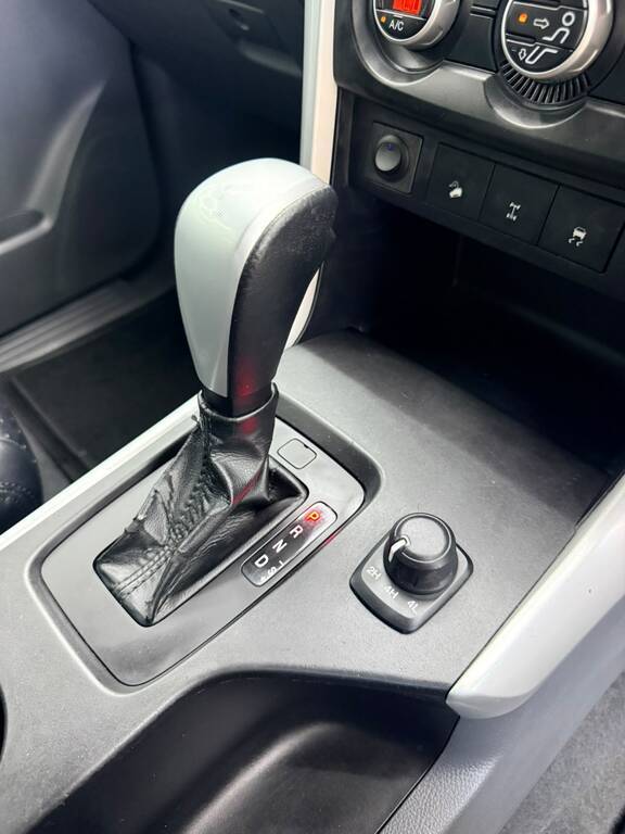 MAZDA BT 50 SERIES BT-50 3.2TDi SLE 4X4 A/T P/U D/C - 18