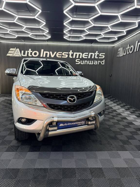 MAZDA BT 50 SERIES BT-50 3.2TDi SLE 4X4 A/T P/U D/C - 8