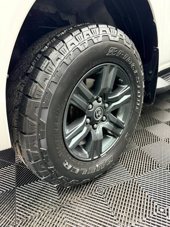 TOYOTA HILUX HILUX 2.4 GD-6 RAIDER 4X4 A/T P/U D/C - 13
