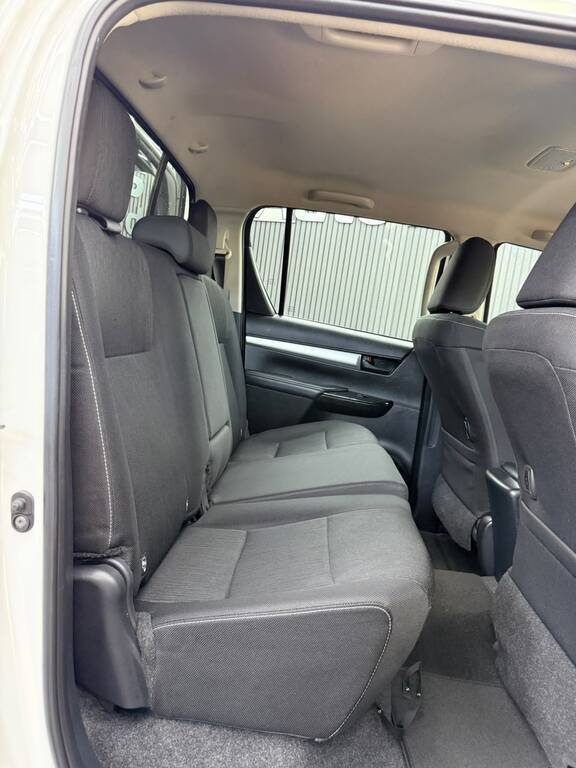 TOYOTA HILUX HILUX 2.4 GD-6 RAIDER 4X4 A/T P/U D/C - 20