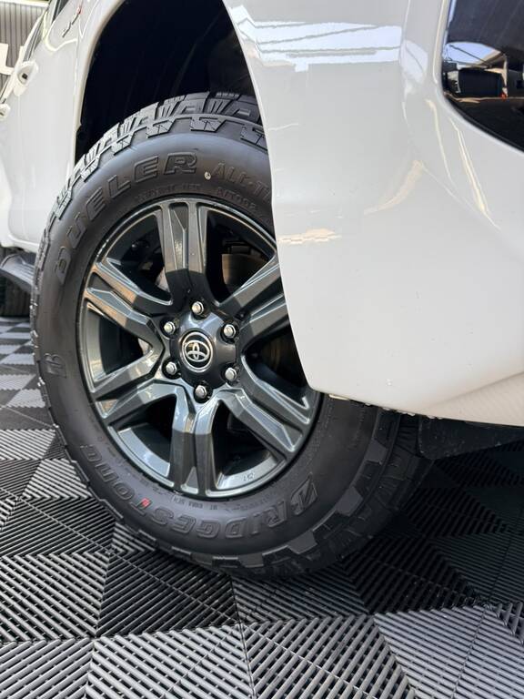 TOYOTA HILUX HILUX 2.4 GD-6 RAIDER 4X4 A/T P/U D/C - 6