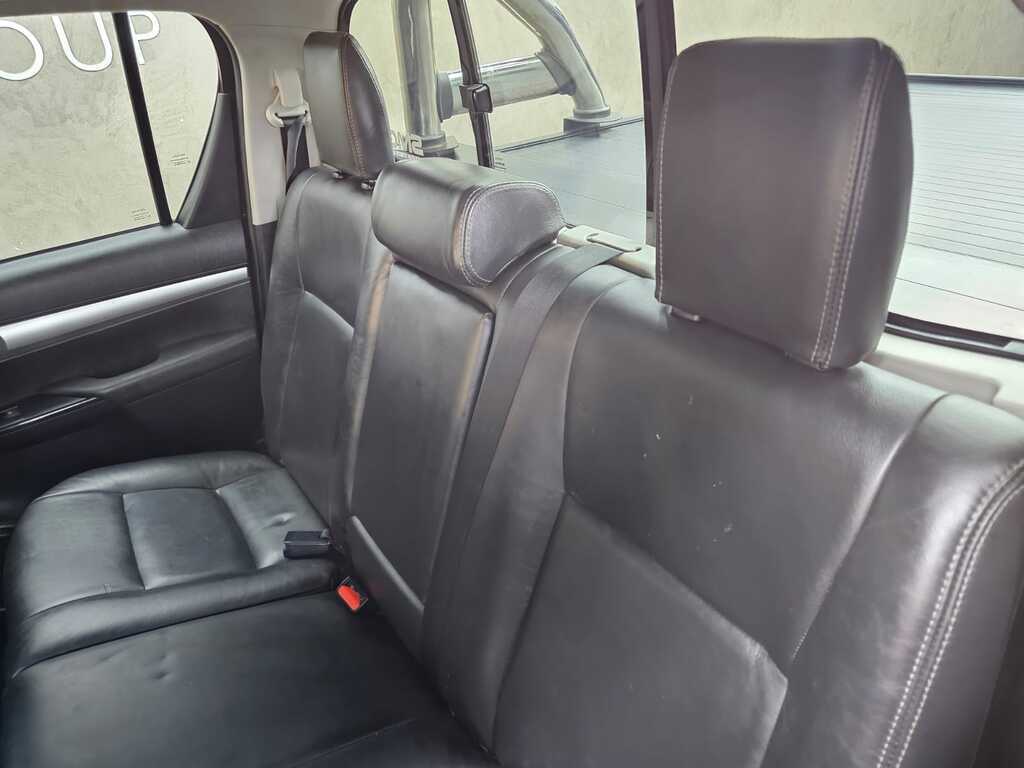 TOYOTA HILUX HILUX 2.8 GD-6 RB RAIDER P/U D/C - 17