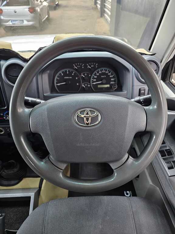 TOYOTA LAND CRUISER PICK UP LAND CRUISER 79 4.5D P/U D/C - 14
