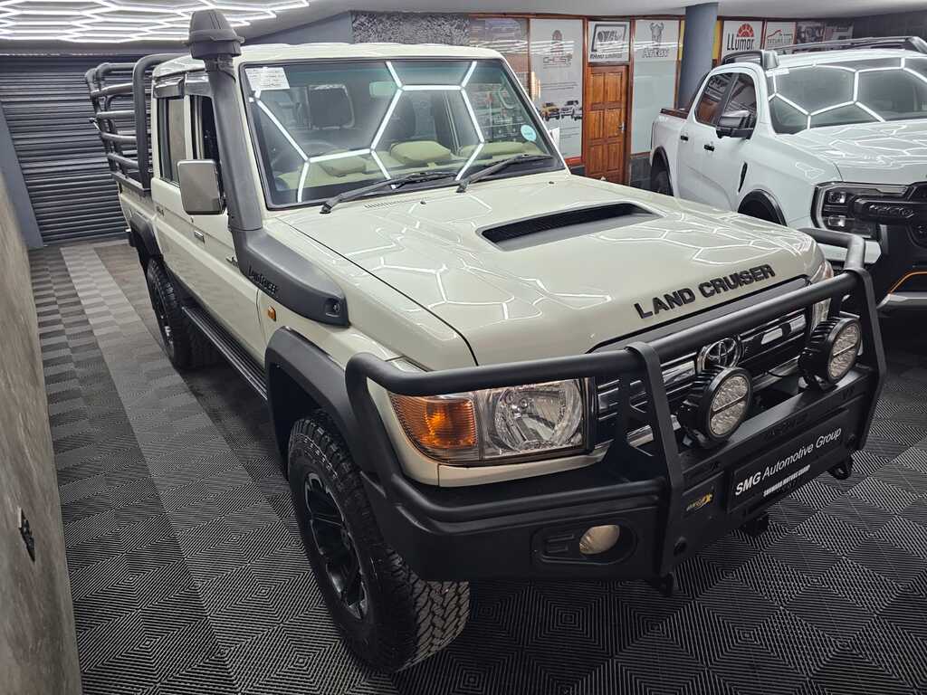 TOYOTA LAND CRUISER PICK UP LAND CRUISER 79 4.5D P/U D/C - 4