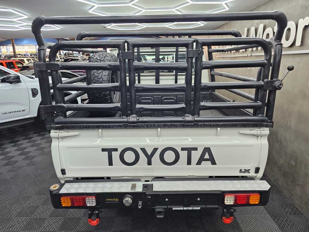 TOYOTA LAND CRUISER PICK UP LAND CRUISER 79 4.5D P/U D/C - 7