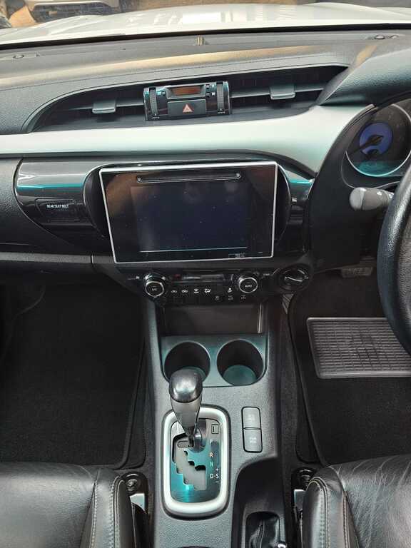 TOYOTA HILUX HILUX 4.0 V6 RAIDER 4X4 A/T P/U D/C - 14