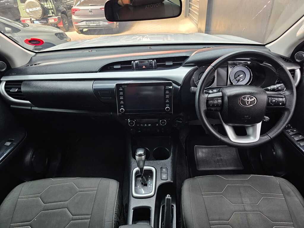 TOYOTA HILUX HILUX 2.8 GD-6 RAIDER 4X4 A/T P/U D/C - 10