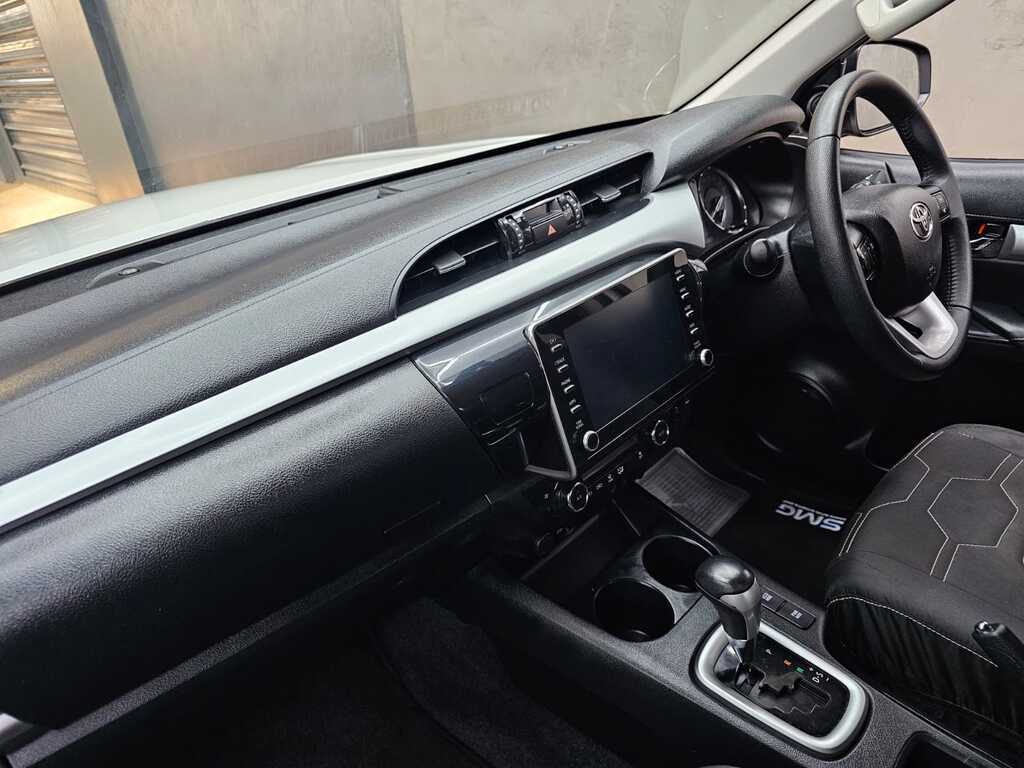 TOYOTA HILUX HILUX 2.8 GD-6 RAIDER 4X4 A/T P/U D/C - 12