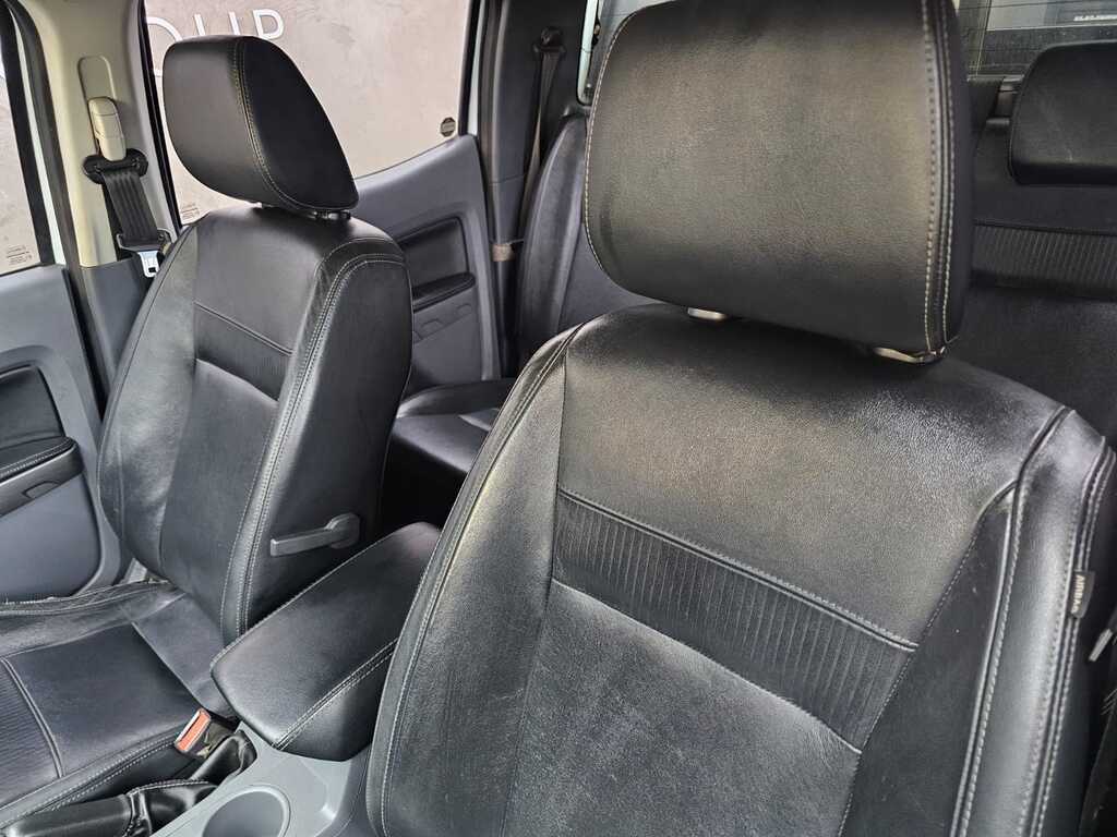 FORD RANGER RANGER 3.2TDCi XLT 4X4 A/T P/U D/C - 19