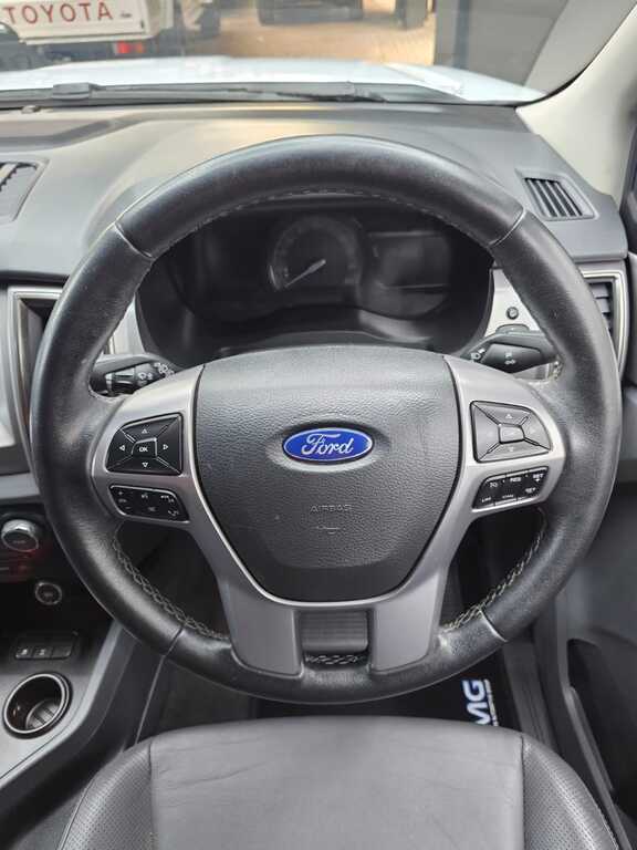 FORD EVEREST EVEREST 2.2 TDCi  XLT A/T - 14