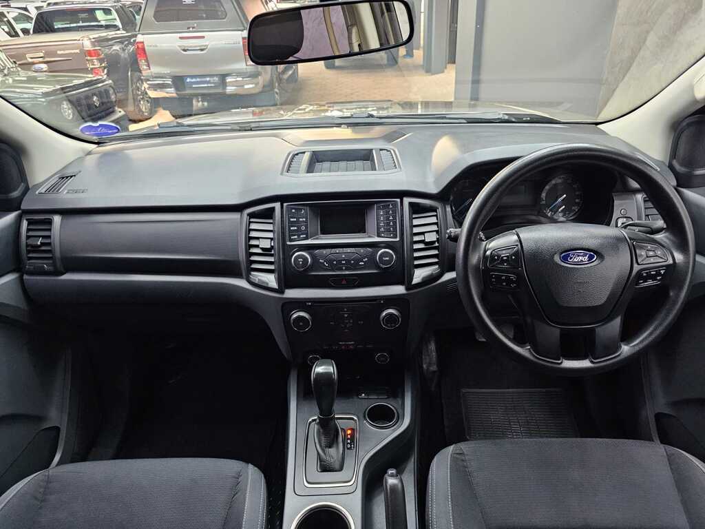 FORD EVEREST EVEREST 2.2 TDCi  XLS A/T - 11
