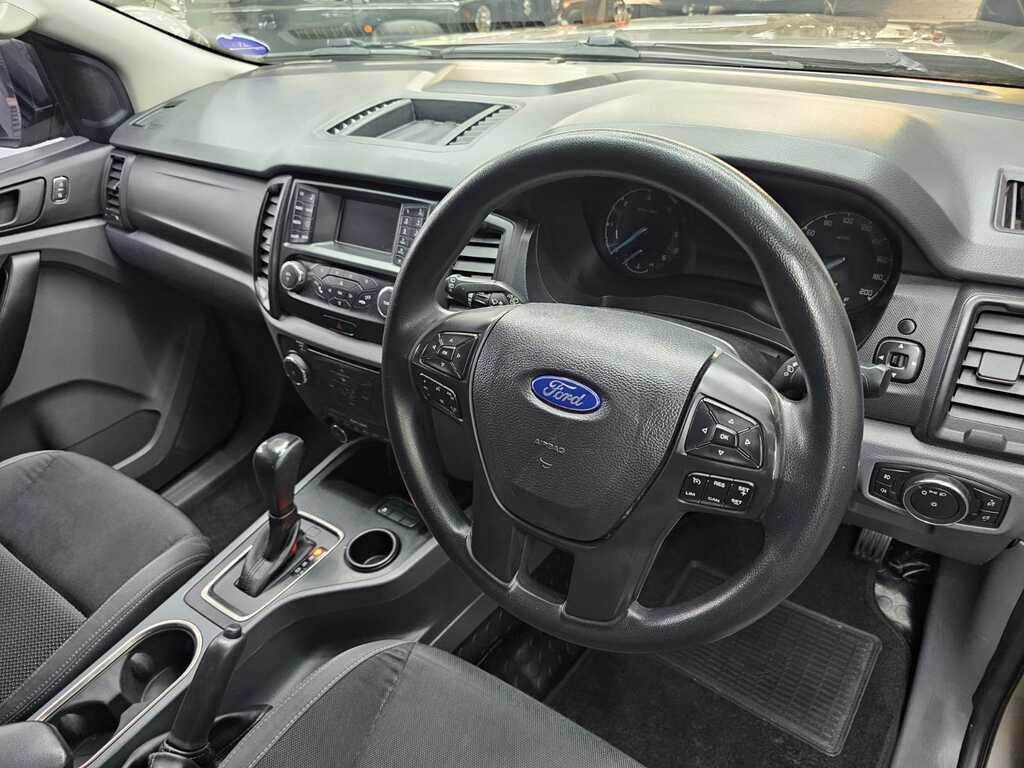 FORD EVEREST EVEREST 2.2 TDCi  XLS A/T - 12
