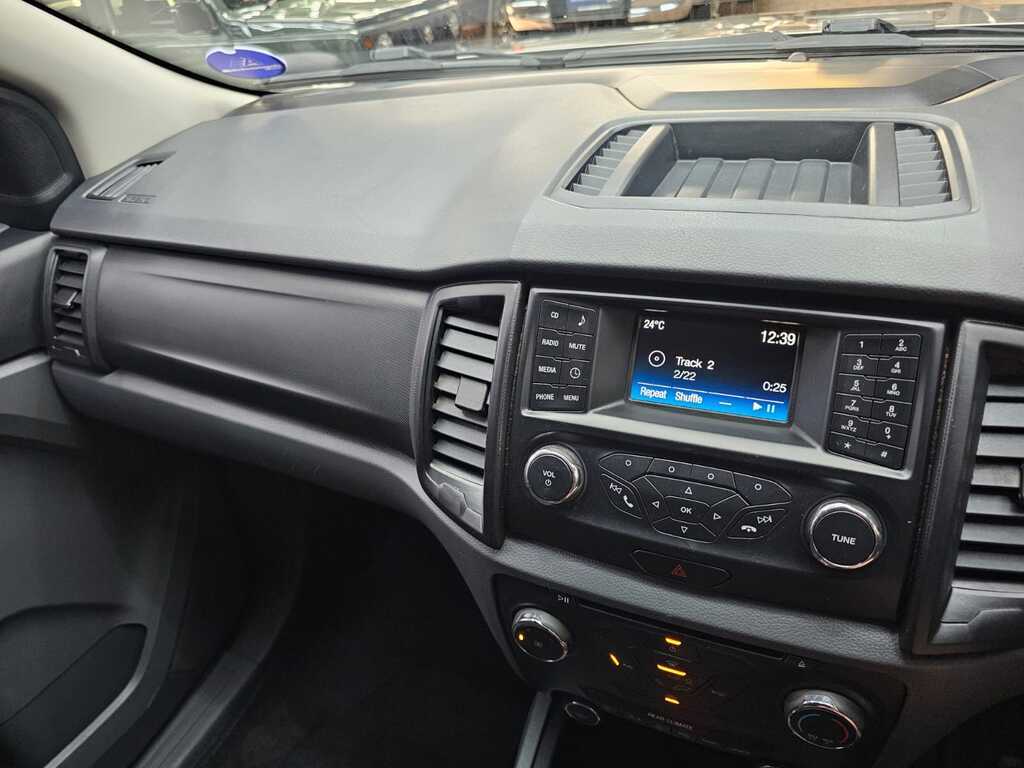 FORD EVEREST EVEREST 2.2 TDCi  XLS A/T - 16