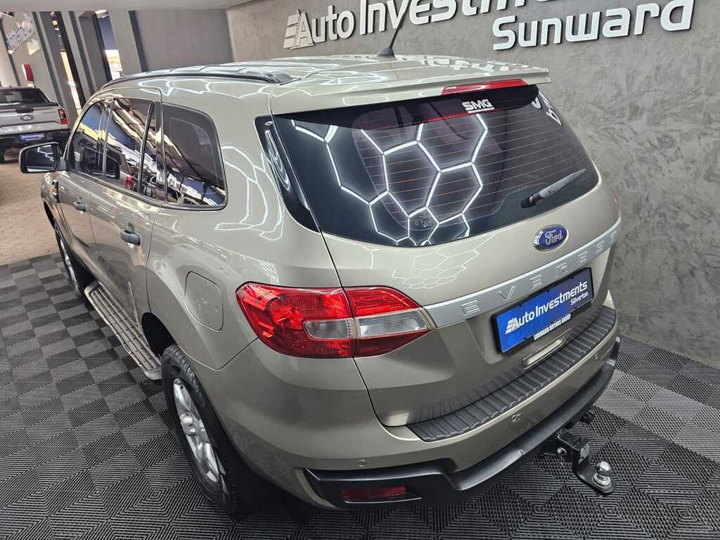 FORD EVEREST EVEREST 2.2 TDCi  XLS A/T - 6