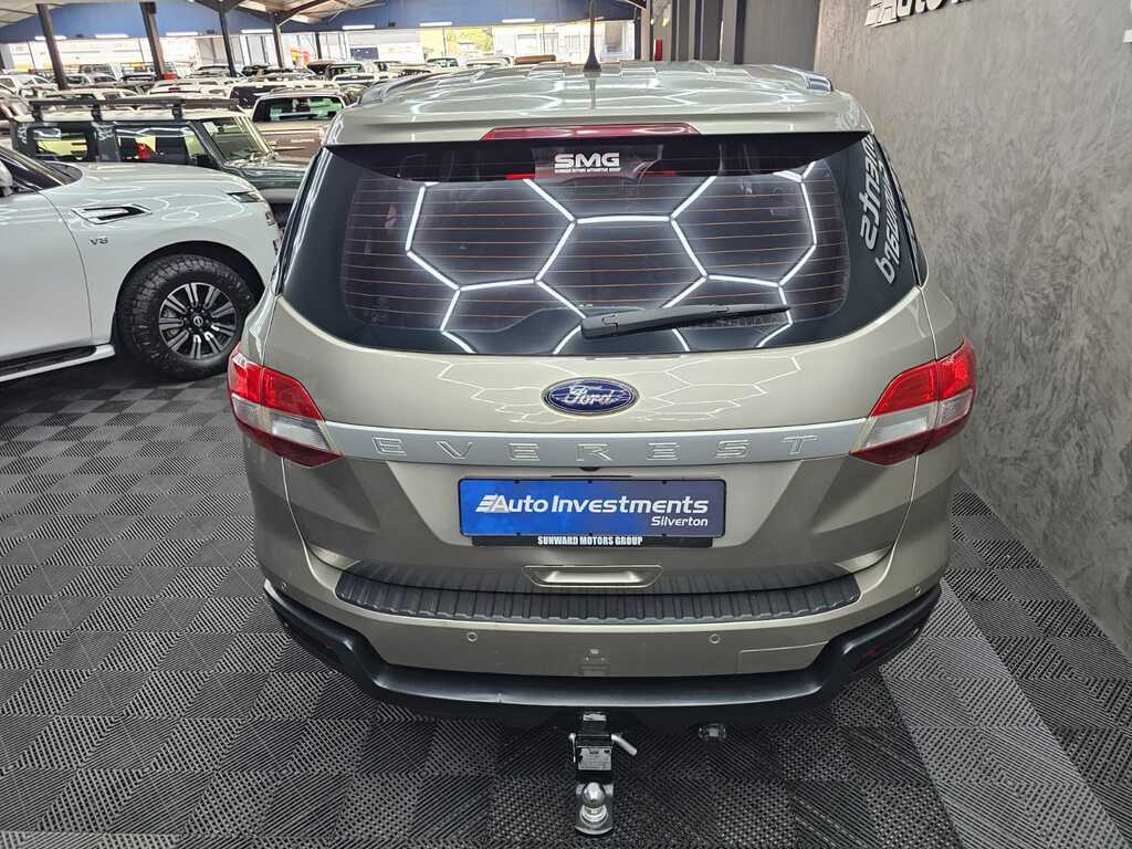 FORD EVEREST EVEREST 2.2 TDCi  XLS A/T - 7
