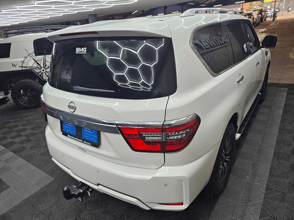 NISSAN PATROL PATROL 5.6 V8 LE PREMIUM - 8