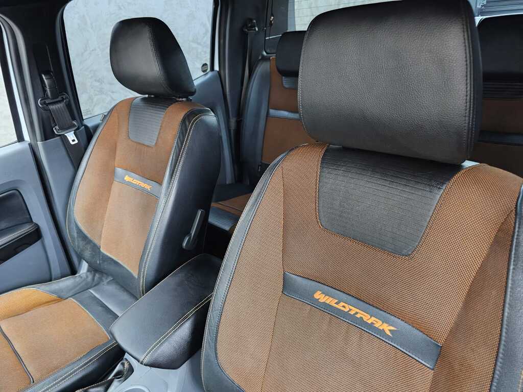 FORD RANGER RANGER 3.2TDCi WILDTRAK A/T P/U D/C - 18