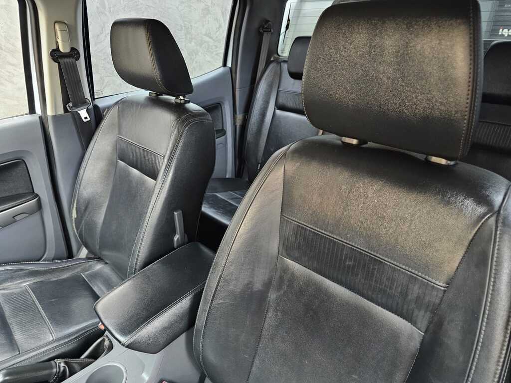 FORD RANGER RANGER 3.2TDCi XLT 4X4 A/T P/U D/C - 18