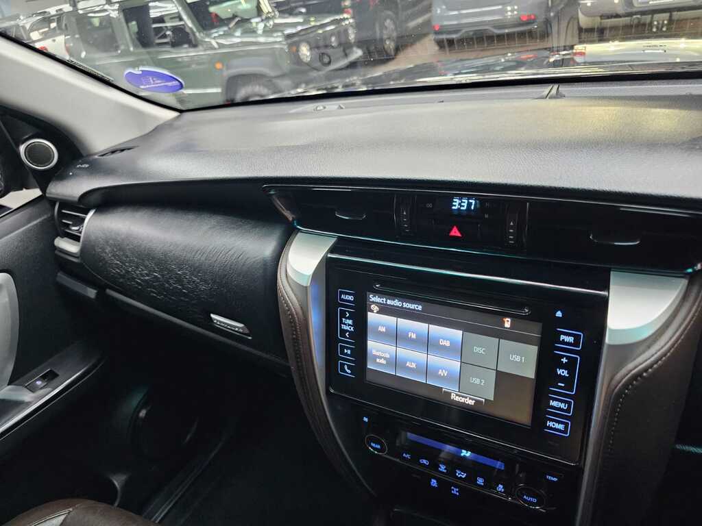 TOYOTA FORTUNER FORTUNER 2.8GD-6 R/B A/T - 15