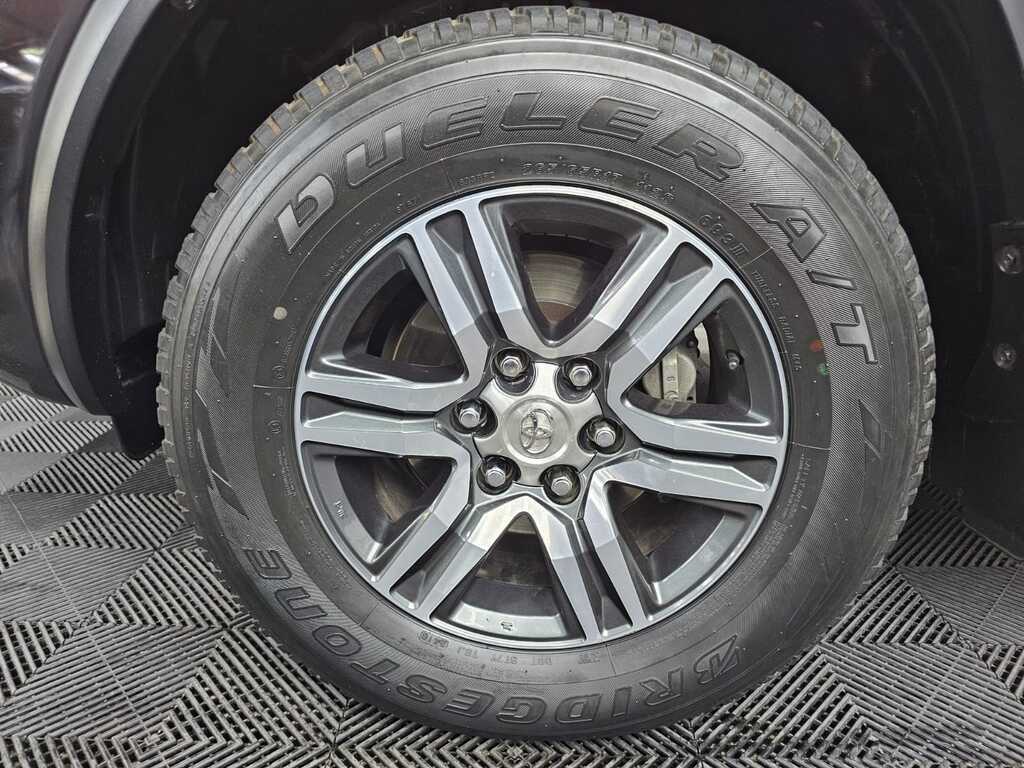 TOYOTA FORTUNER FORTUNER 2.8GD-6 R/B A/T - 9