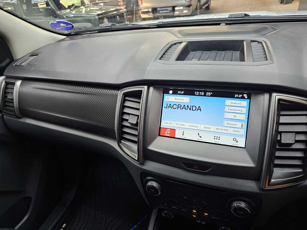 FORD EVEREST EVEREST 3.2 TDCi XLT 4X4 A/T - 16