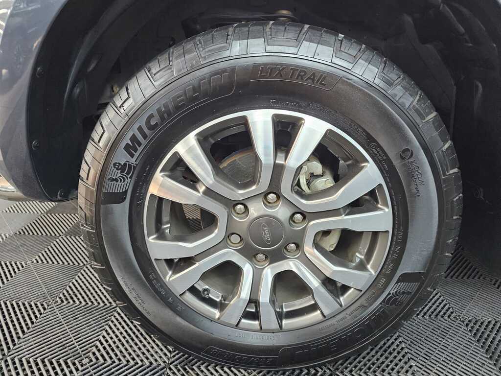 FORD RANGER RANGER 3.2TDCi WILDTRAK A/T P/U D/C - 9