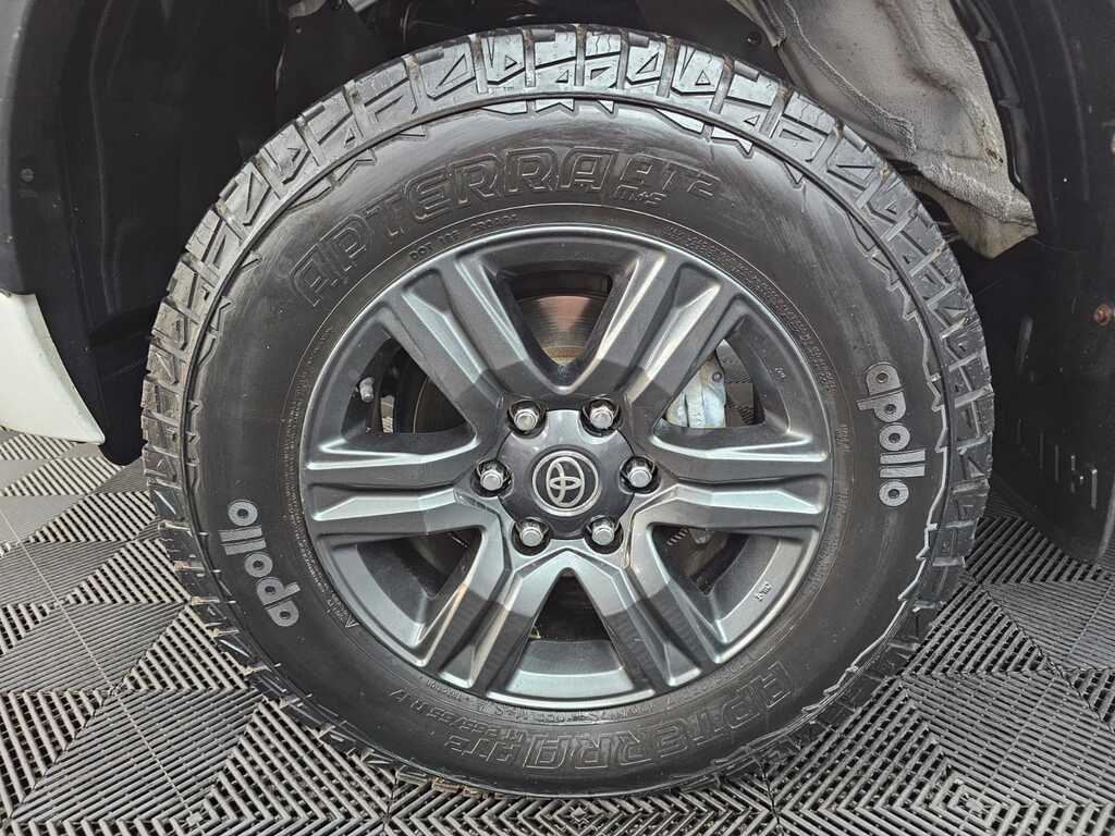 TOYOTA HILUX HILUX 2.8 GD-6 RAIDER 4X4 A/T P/U D/C - 9
