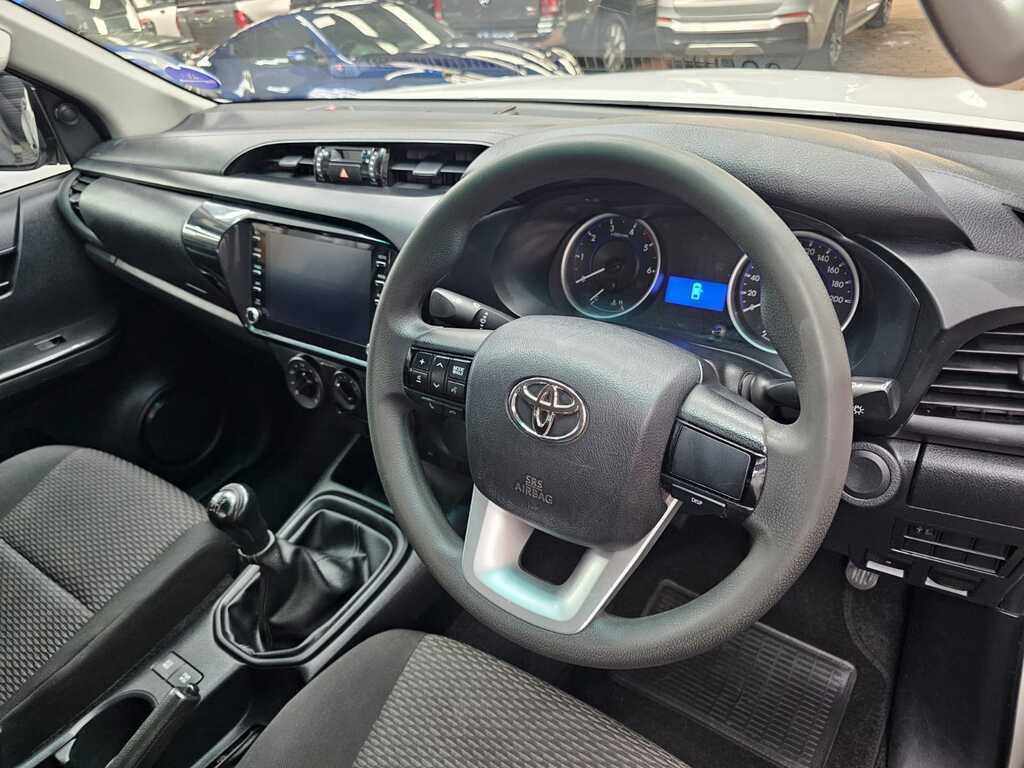 TOYOTA HILUX HILUX 2.4 GD-6 RB SRX P/U E/CAB - 11