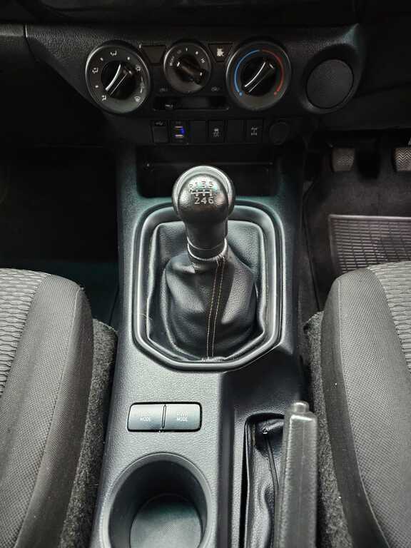 TOYOTA HILUX HILUX 2.4 GD-6 RB SRX P/U E/CAB - 16