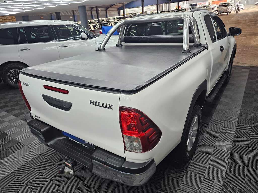TOYOTA HILUX HILUX 2.4 GD-6 RB SRX P/U E/CAB - 8