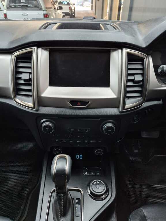 FORD EVEREST EVEREST 3.2 TDCi XLT 4X4 A/T