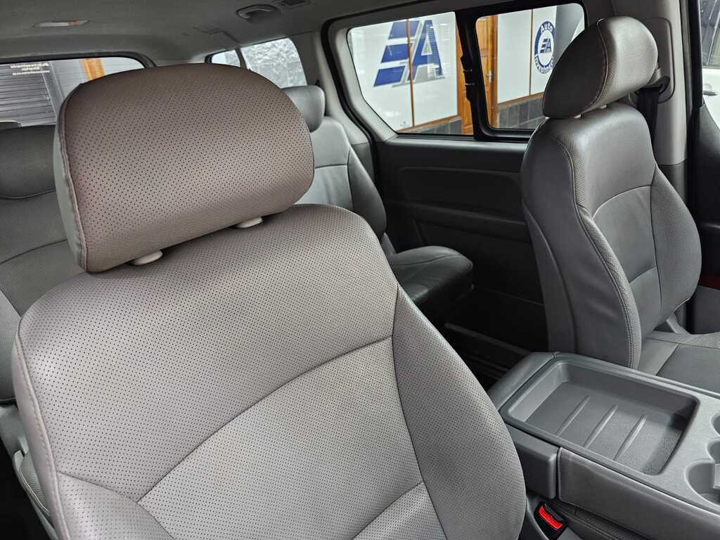 HYUNDAI H-1 H-1 2.5 CRDI (VGT) WAGON A/T - 20