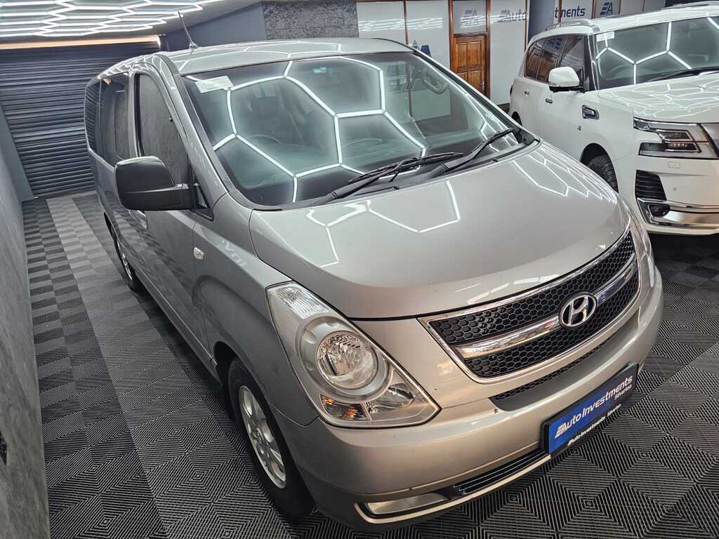 HYUNDAI H-1 H-1 2.5 CRDI (VGT) WAGON A/T - 4
