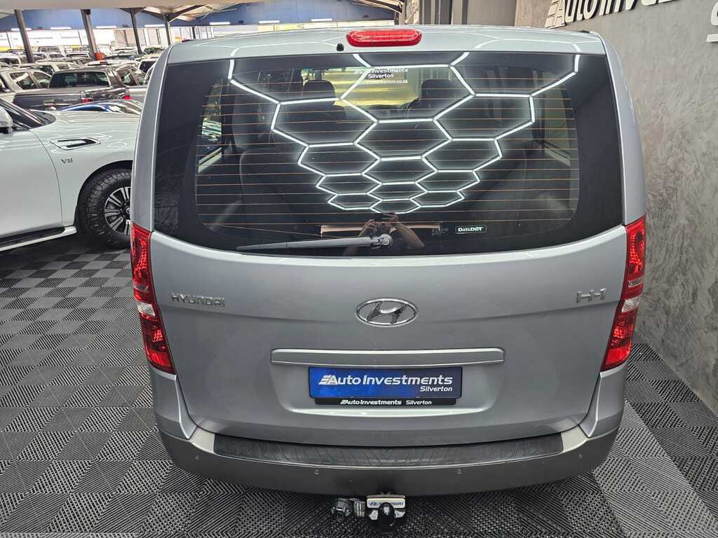 HYUNDAI H-1 H-1 2.5 CRDI (VGT) WAGON A/T - 7
