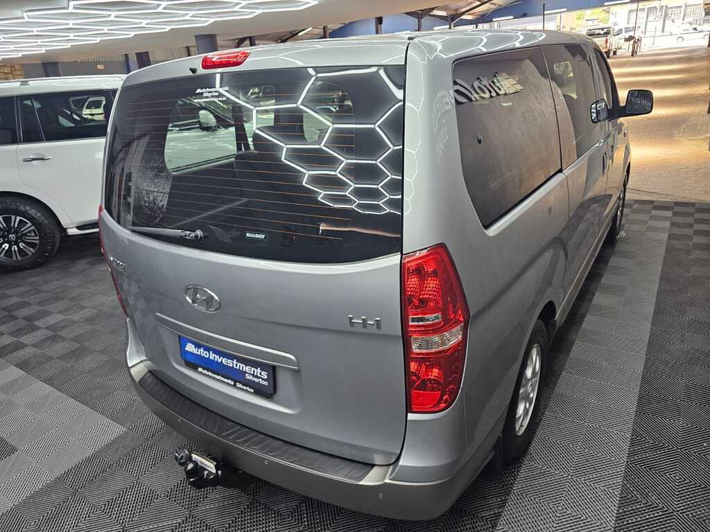 HYUNDAI H-1 H-1 2.5 CRDI (VGT) WAGON A/T - 8