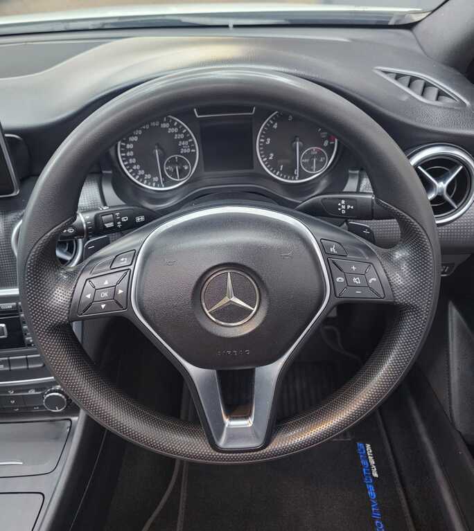 MERCEDES-BENZ A CLASS A 200 BE A/T