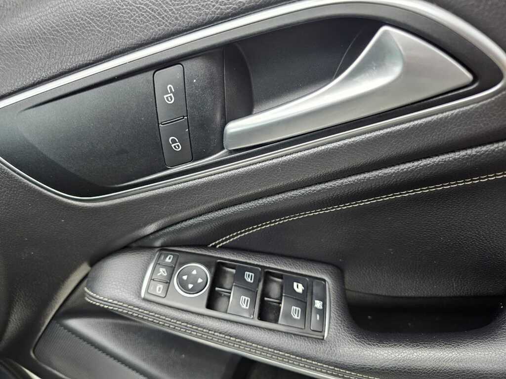 MERCEDES-BENZ A CLASS A 200 BE A/T