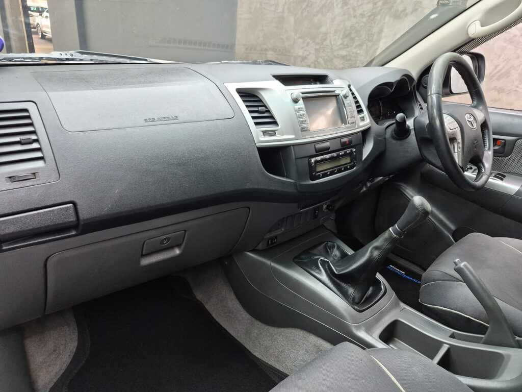 TOYOTA HI-LUX HILUX 3.0 D-4D RAIDER R/B P/U D/C