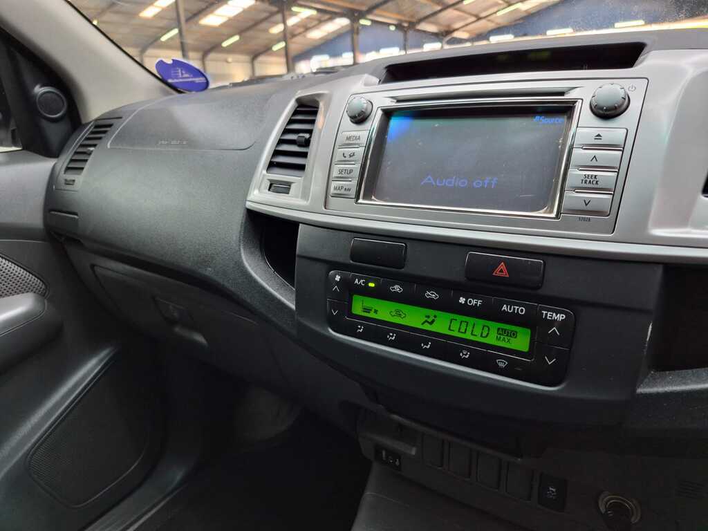 TOYOTA HI-LUX HILUX 3.0 D-4D RAIDER R/B P/U D/C