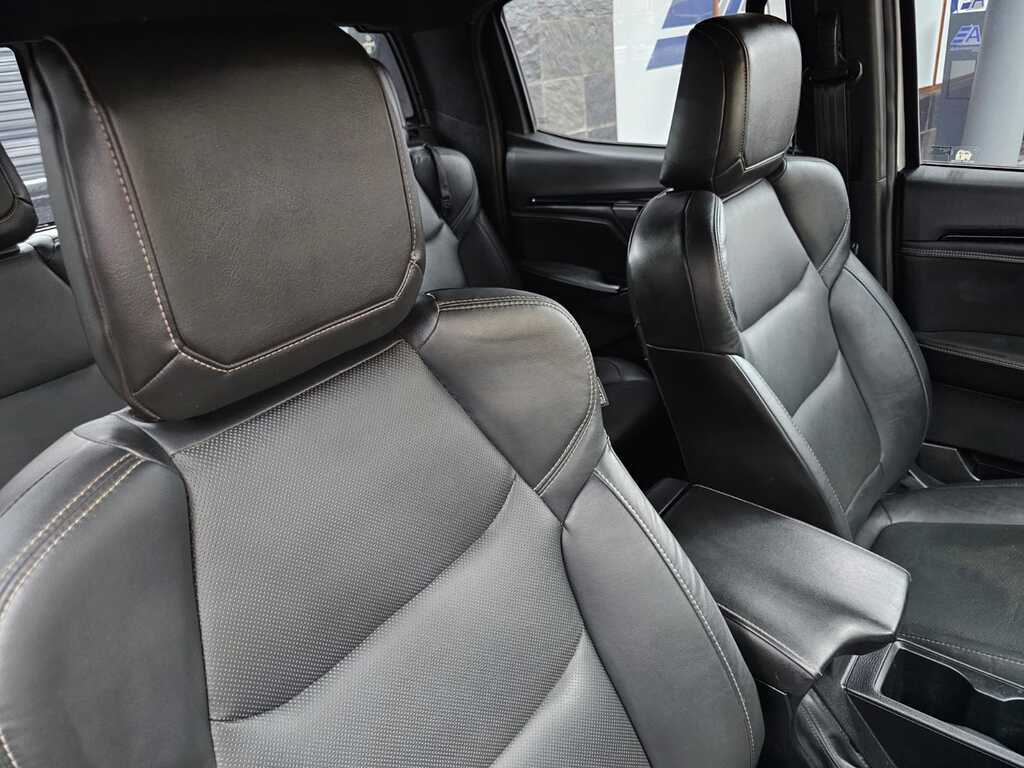 ISUZU D-MAX D-MAX 3.0 Ddi V-CROSS HR A/T D/C P/U