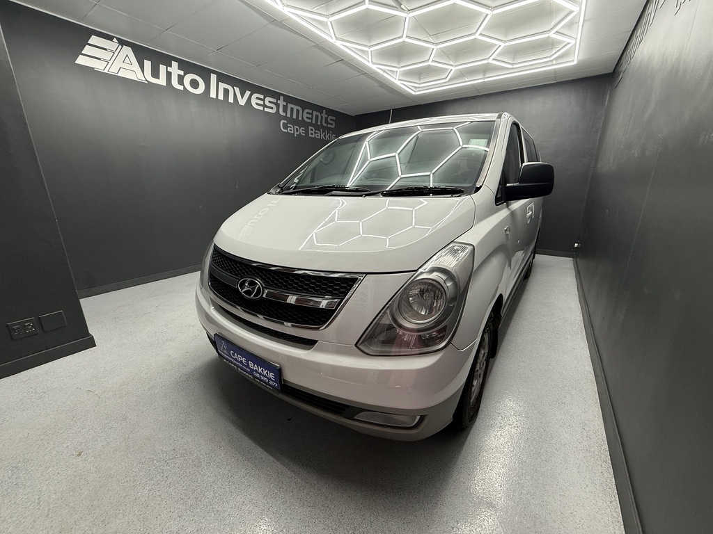 HYUNDAI H-1 H-1 2.5 CRDI (VGT) WAGON A/T - 6