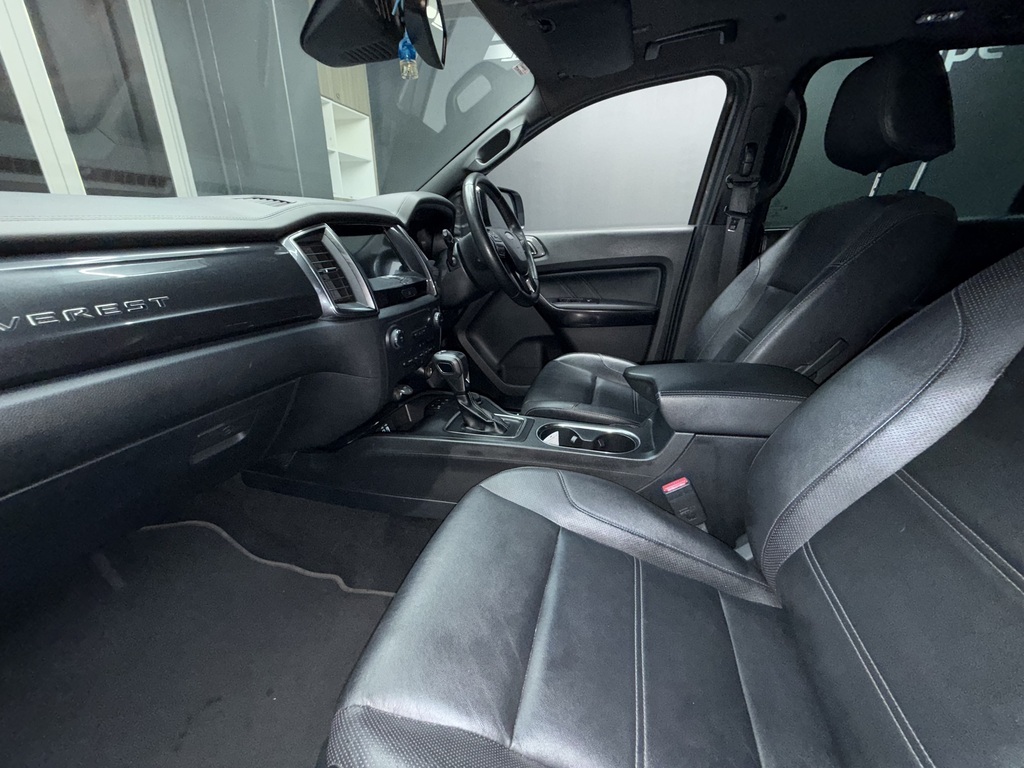 FORD EVEREST EVEREST 2.0D BI-TURBO LTD 4X4 A/T - 8