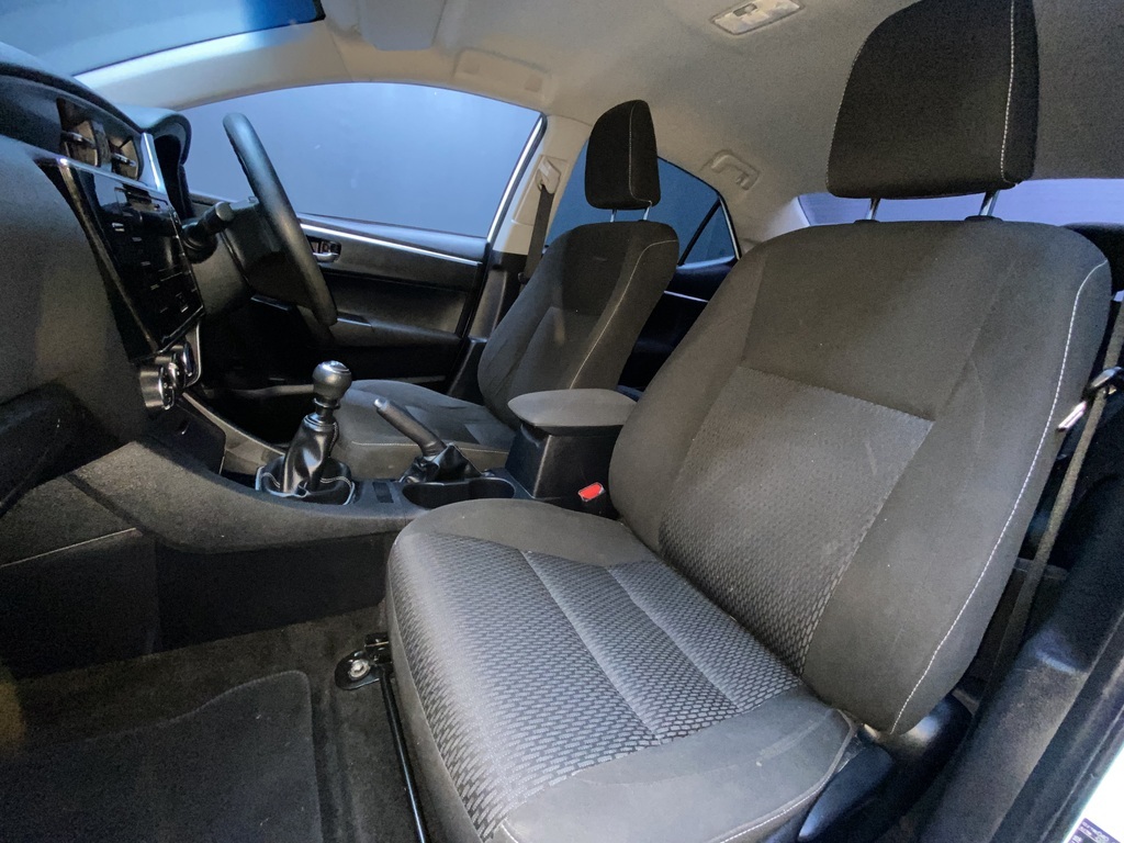 TOYOTA COROLLA - Image 8