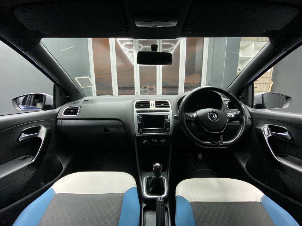 VOLKSWAGEN POLO VIVO POLO VIVO 1.4 MSWENKO (5DR)